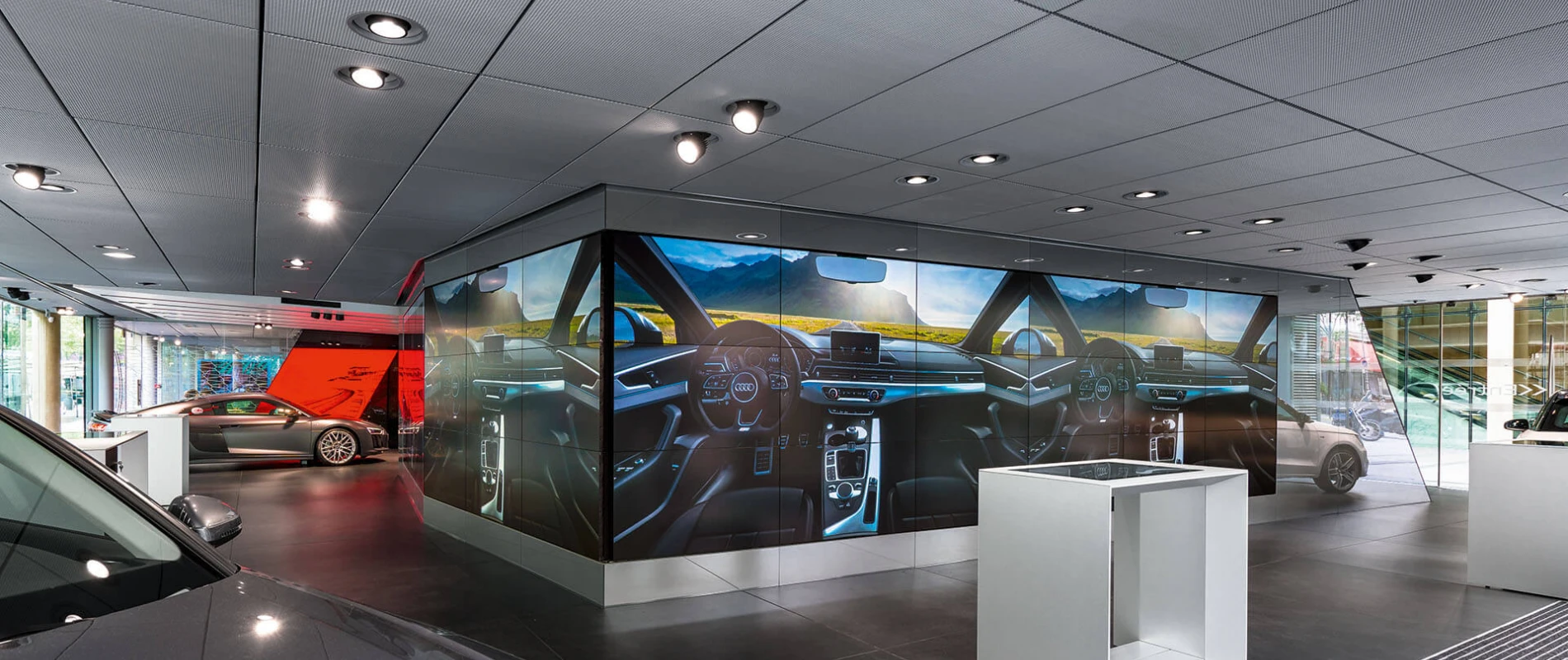 concept development - realization of a car showroom - Audi City Paris - power wall overview - car design paint table
