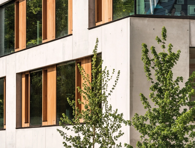 Office building - new construction - according to DGNB Platinum certification - facade details