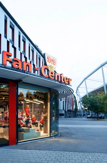 VfB Fan-Center Stuttgart Fassade